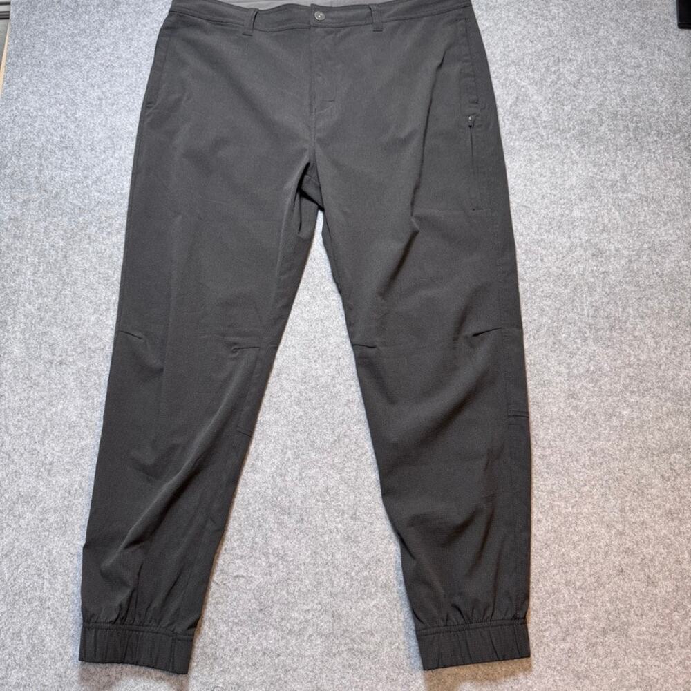 prAna Breathe Jogger Pants Men’s 38 Gray Stretch Hiking Travel RN124977
